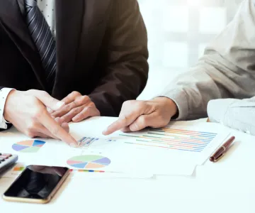 VAT consultancy experts advising UAE businesses on VAT compliance